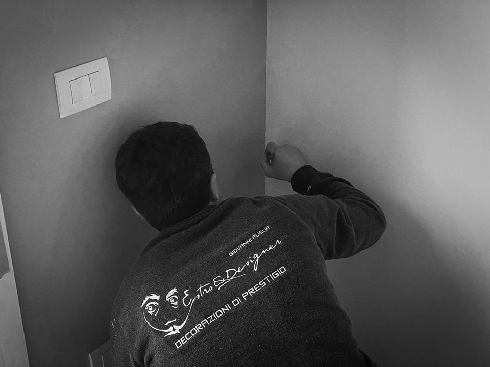 Giovanni Puglia - Estro & Designer al lavoro